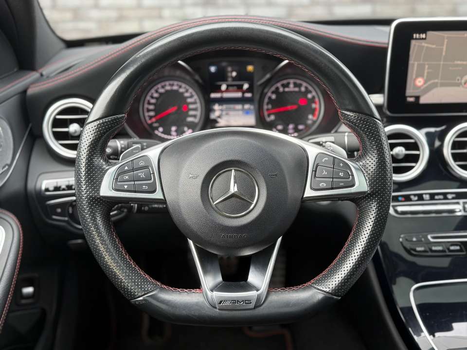 Mercedes-Benz C 43 AMG - Imagem 15