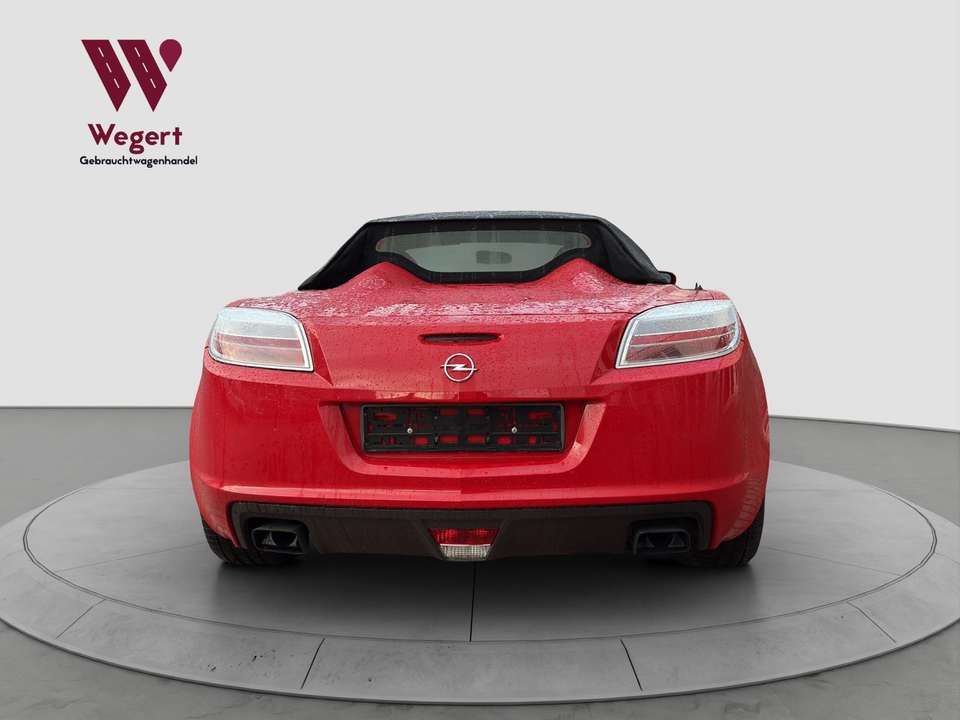 Opel GT - Imagem 11
