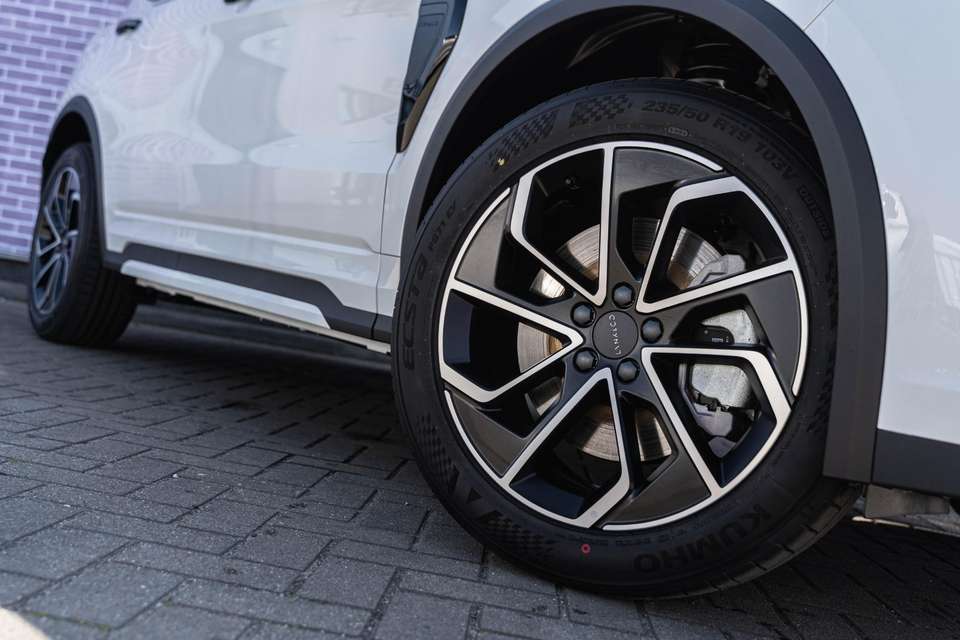 Lynk & Co 01 - Imagem 9