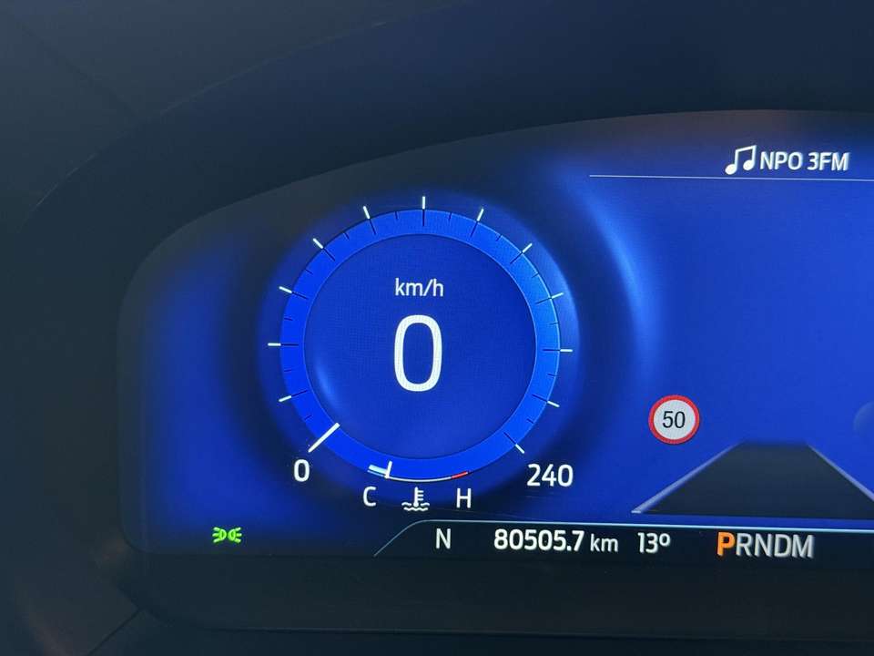 Ford Explorer - Imagem 4