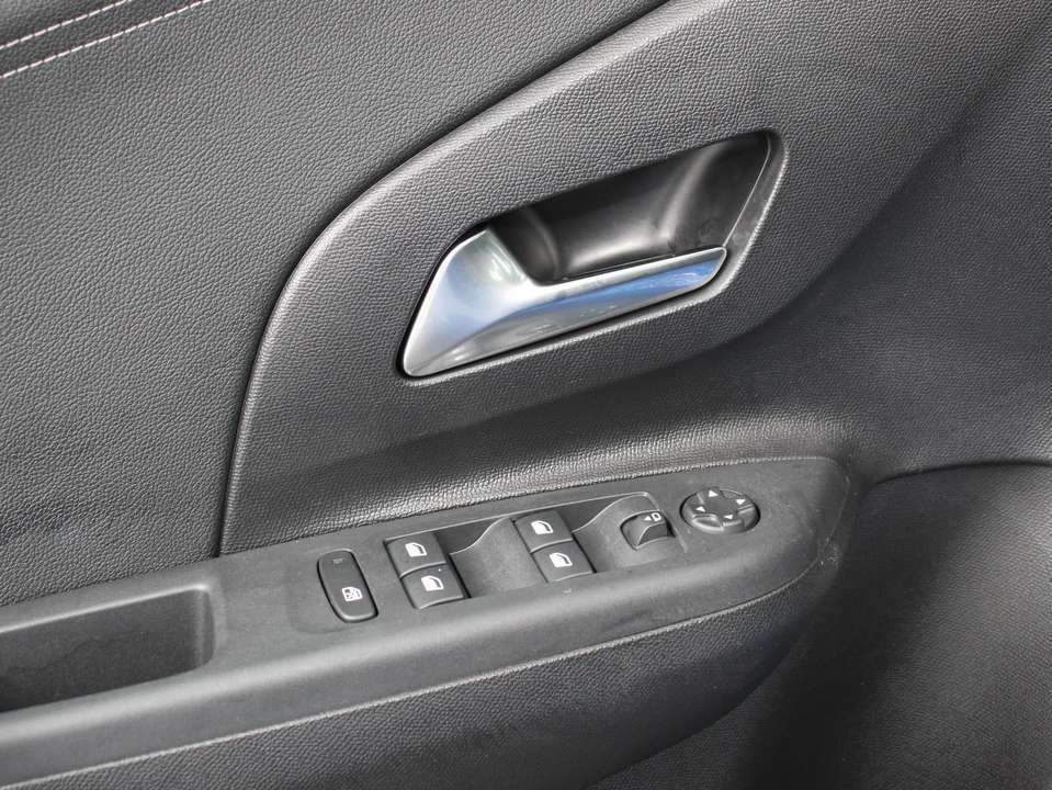 Opel Corsa - Imagem 10