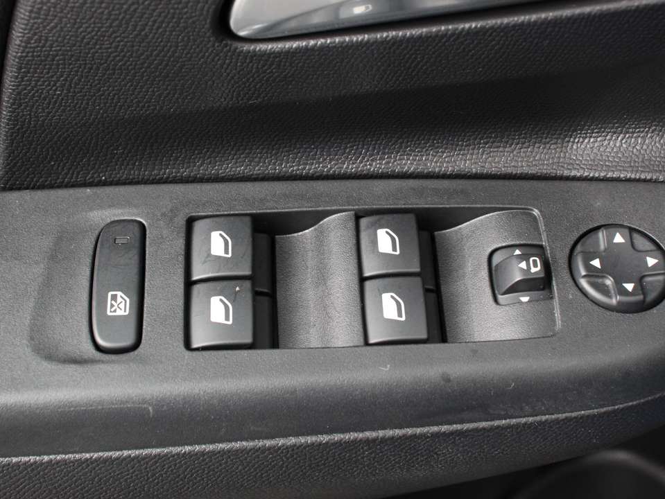 Opel Corsa - Imagem 11