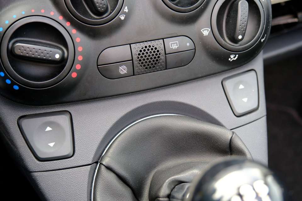 Fiat 500C - Imagem 20