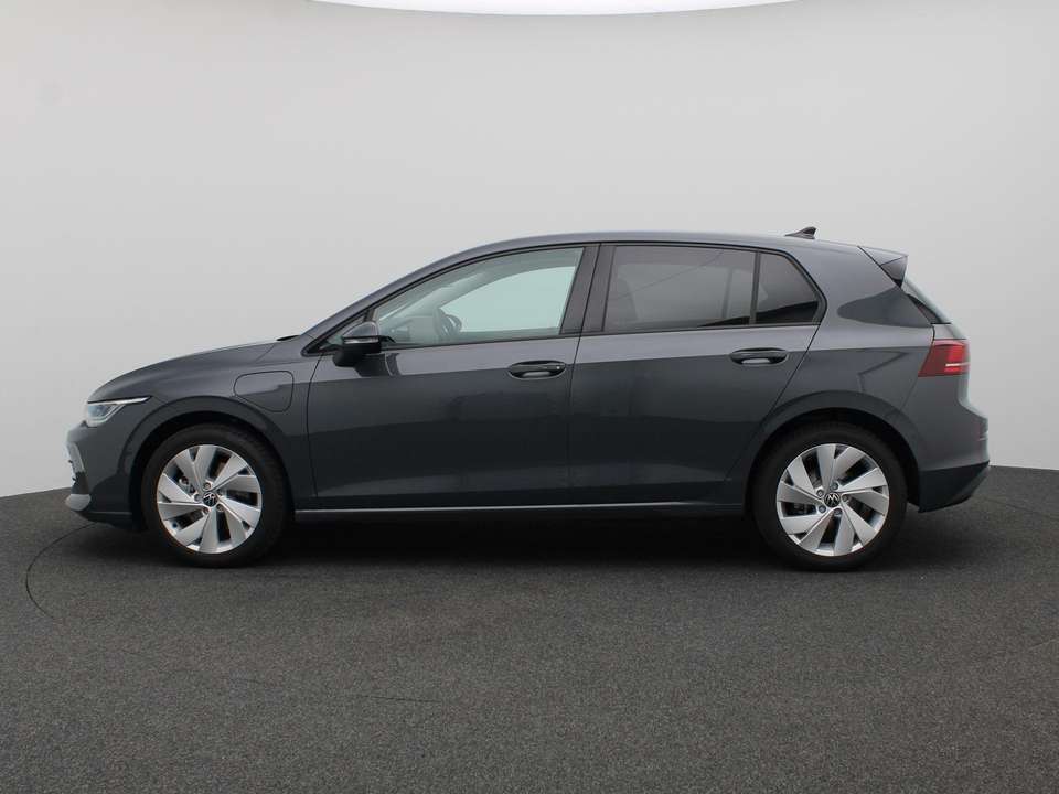 Volkswagen Golf - Imagem 2