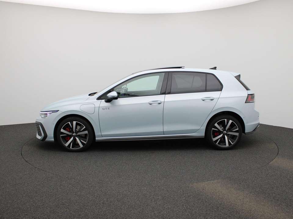Volkswagen Golf GTE - Imagem 4