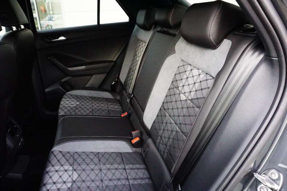 Volkswagen T-Roc - Imagem 15