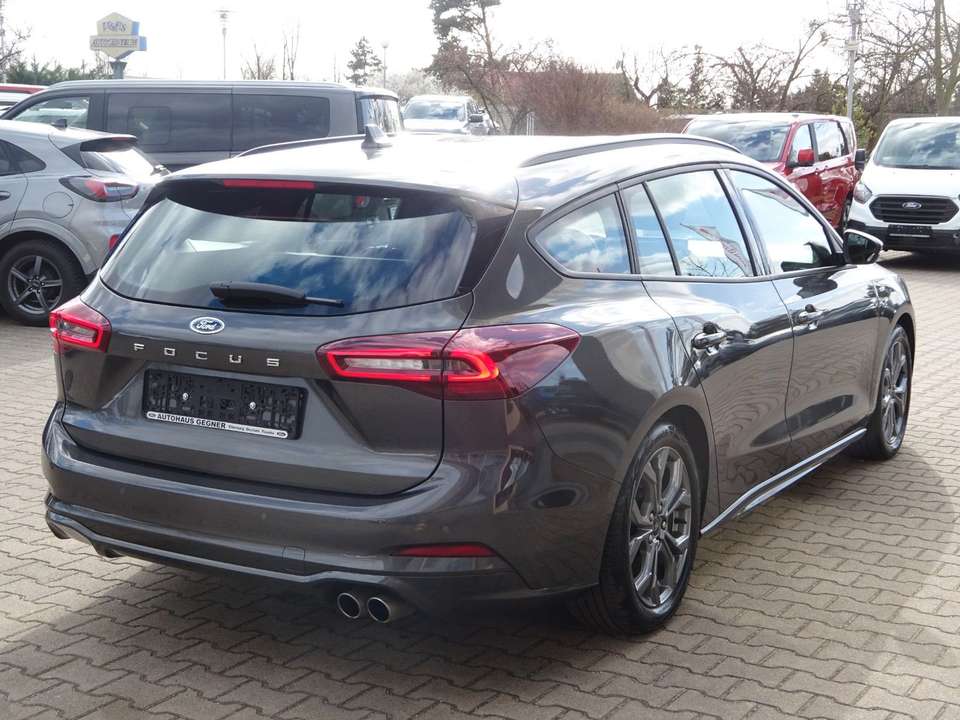 Ford Focus - Imagem 9