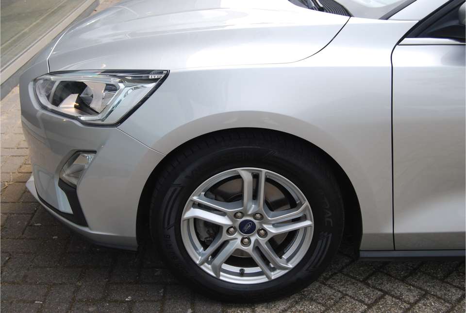 Ford Focus - Imagem 9