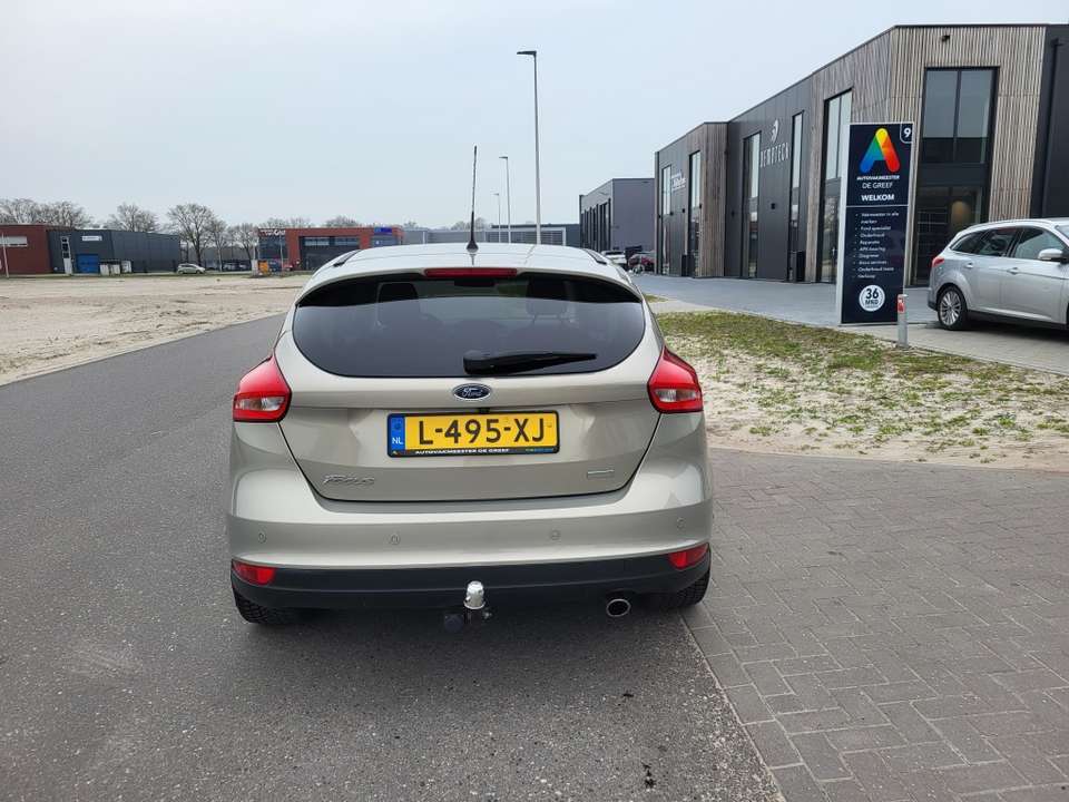 Ford Focus - Imagem 8