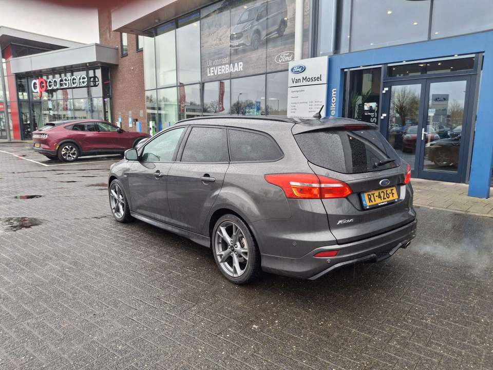 Ford Focus - Imagem 4