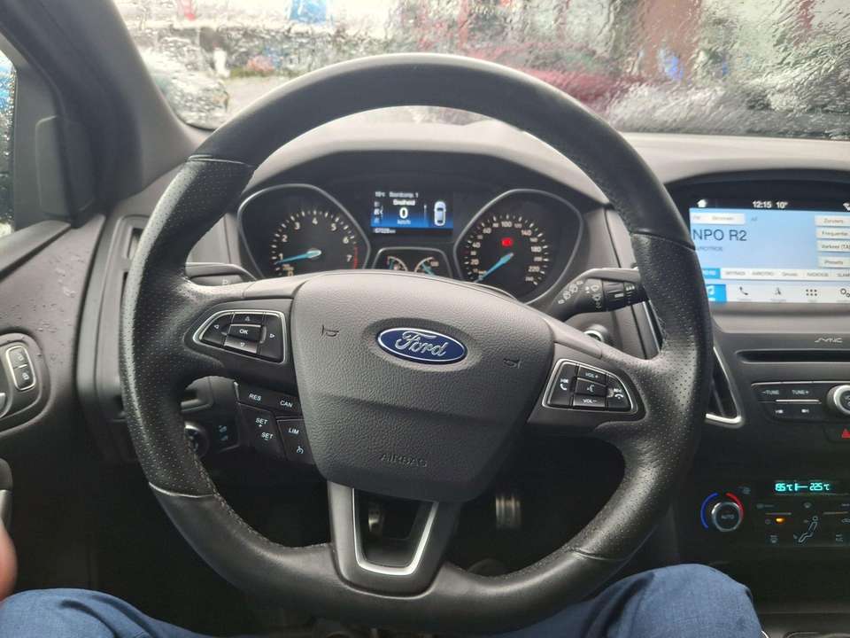 Ford Focus - Imagem 11