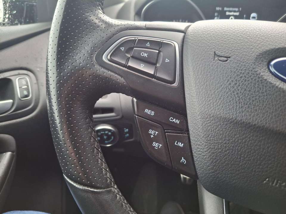 Ford Focus - Imagem 12