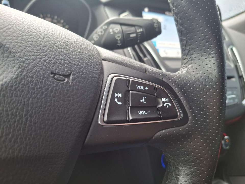 Ford Focus - Imagem 13