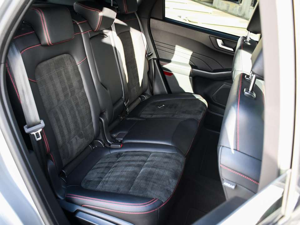 Ford Kuga - Imagem 11