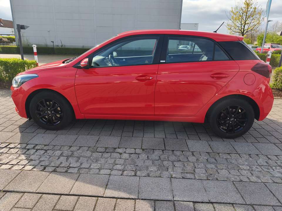 Hyundai i20 - Imagem 12