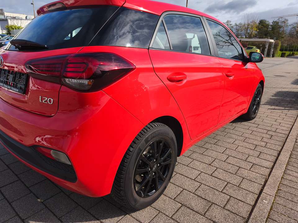 Hyundai i20 - Imagem 13