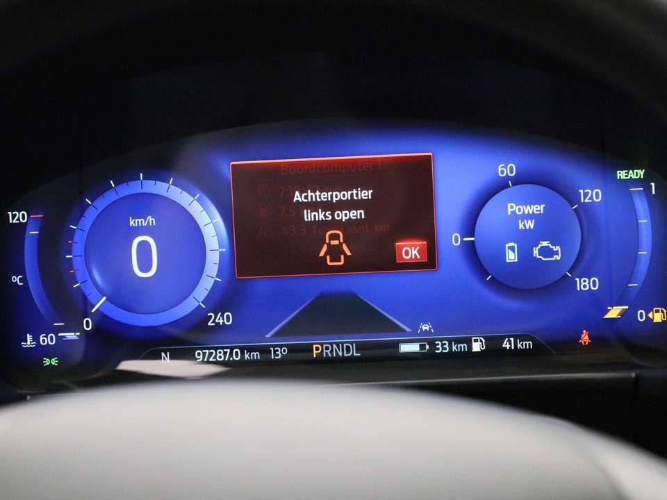 Ford Kuga - Imagem 8