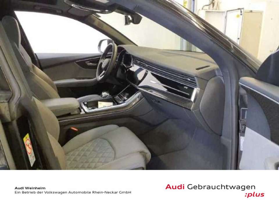 Audi Q8 - Imagem 11