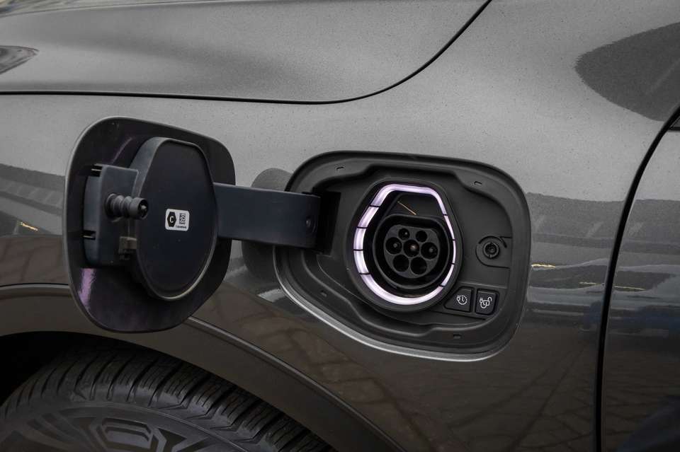 Ford Kuga - Imagem 10