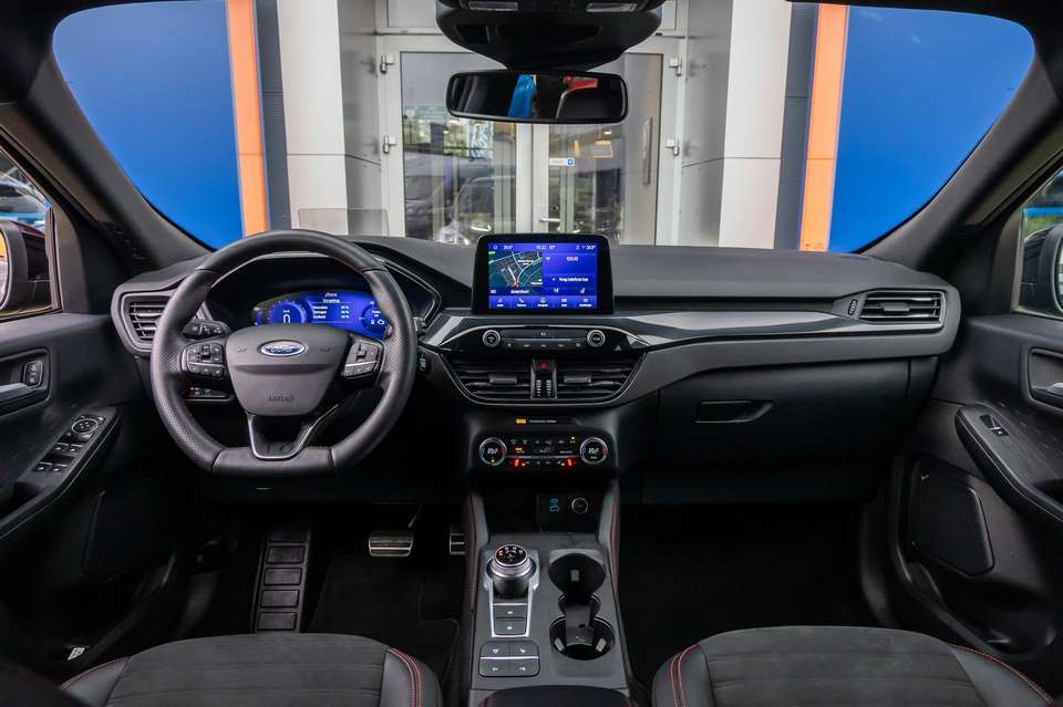 Ford Kuga - Imagem 13