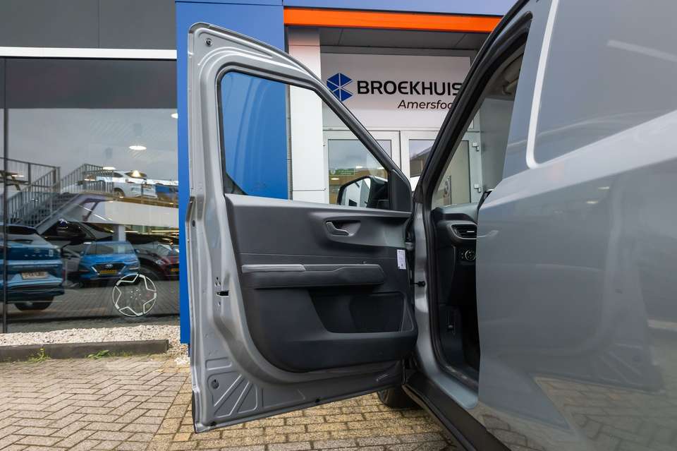 Ford Transit Courier - Imagem 12