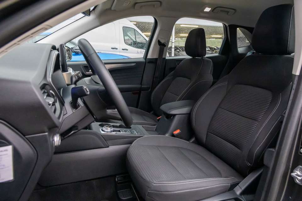 Ford Kuga - Imagem 14