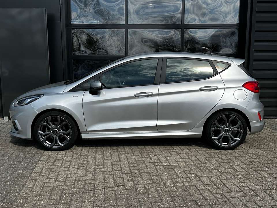 Ford Fiesta - Imagem 3