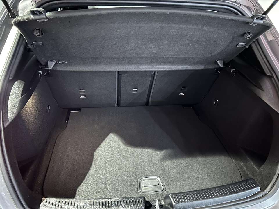 Mercedes-Benz A 200 - Imagem 9