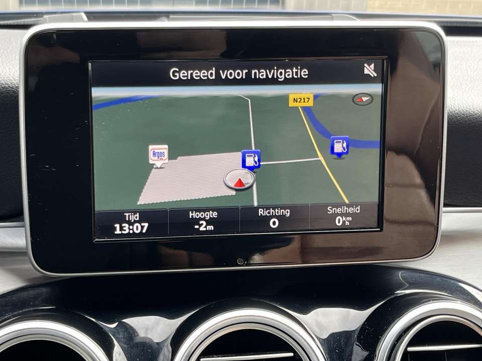 Mercedes-Benz C 180 - Imagem 14