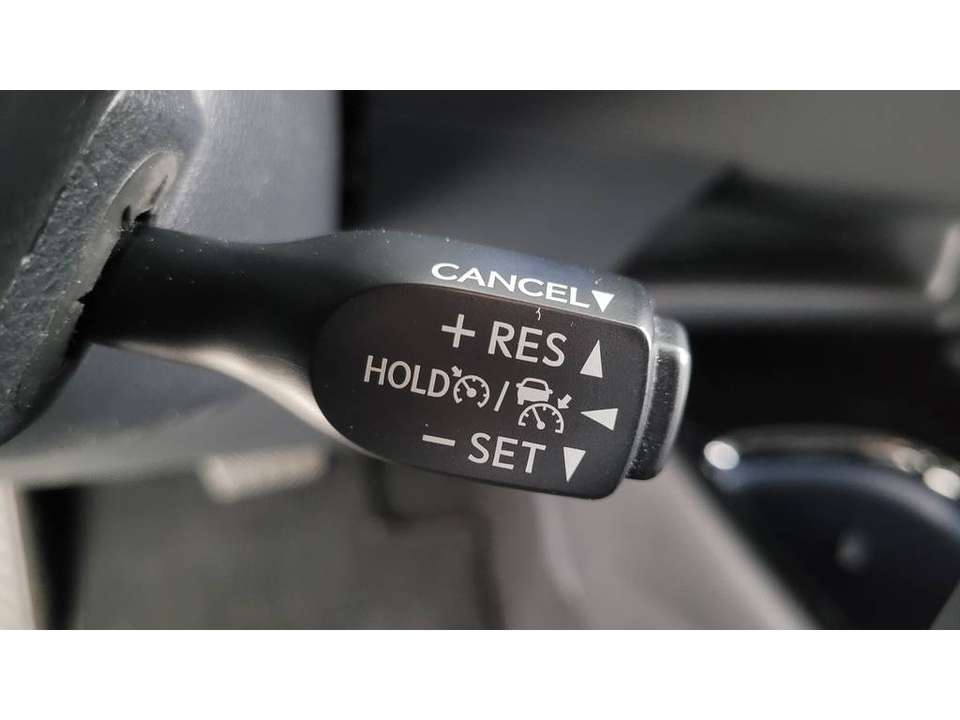 Toyota C-HR - Imagem 13