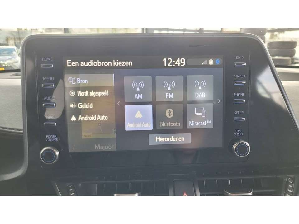 Toyota C-HR - Imagem 16