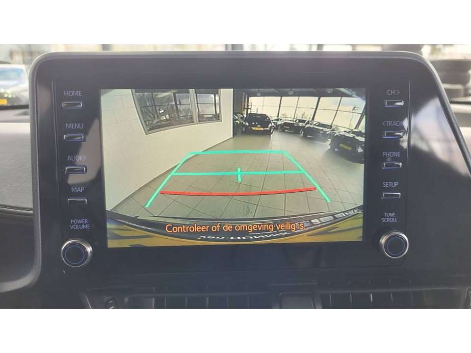 Toyota C-HR - Imagem 18