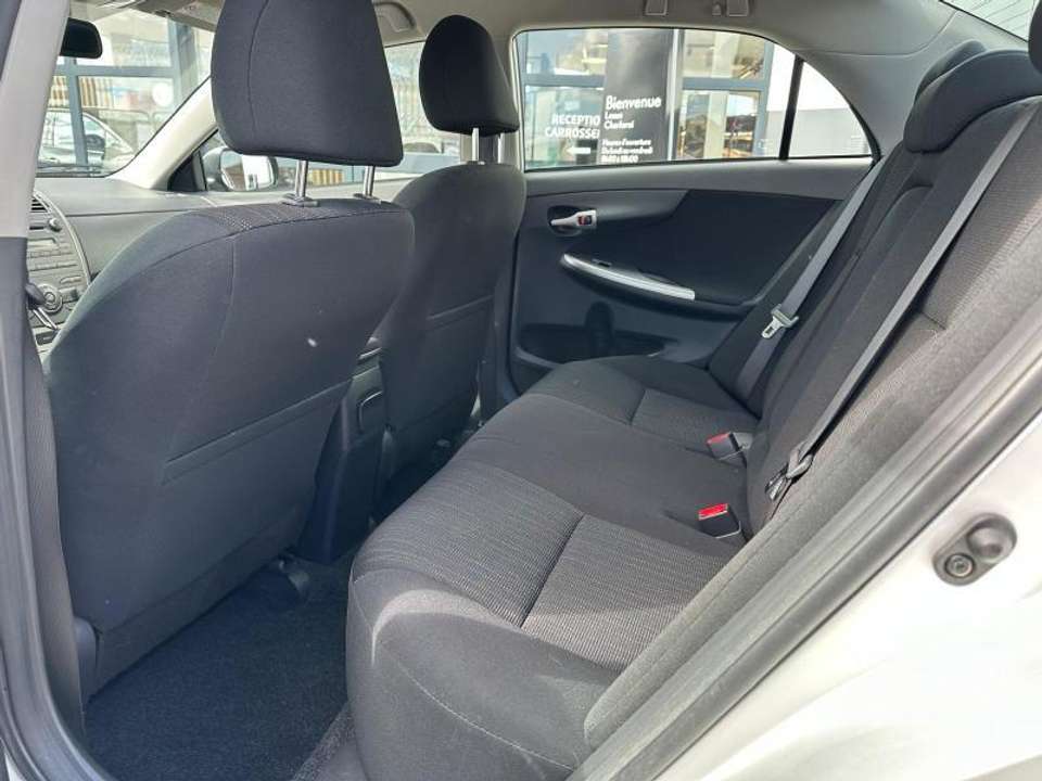 Toyota Corolla - Imagem 9