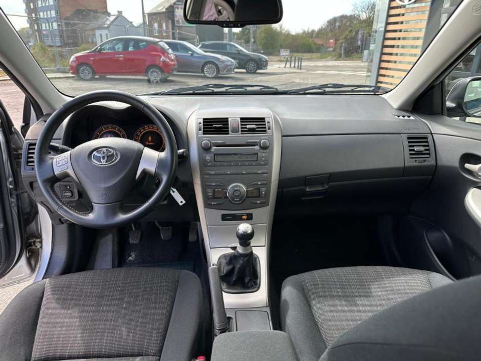 Toyota Corolla - Imagem 14