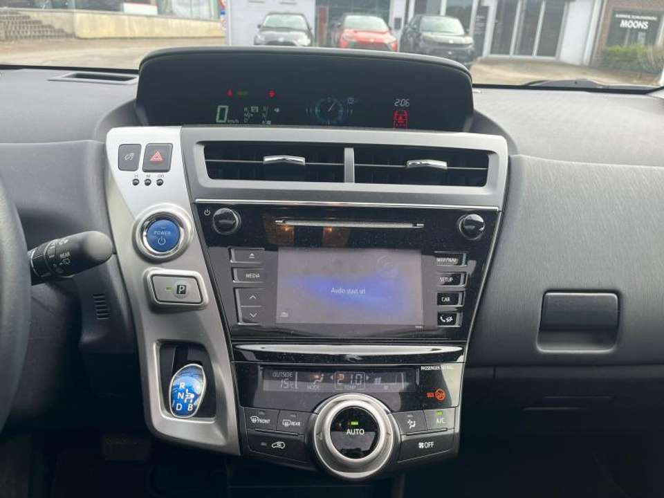 Toyota Prius+ - Imagem 13