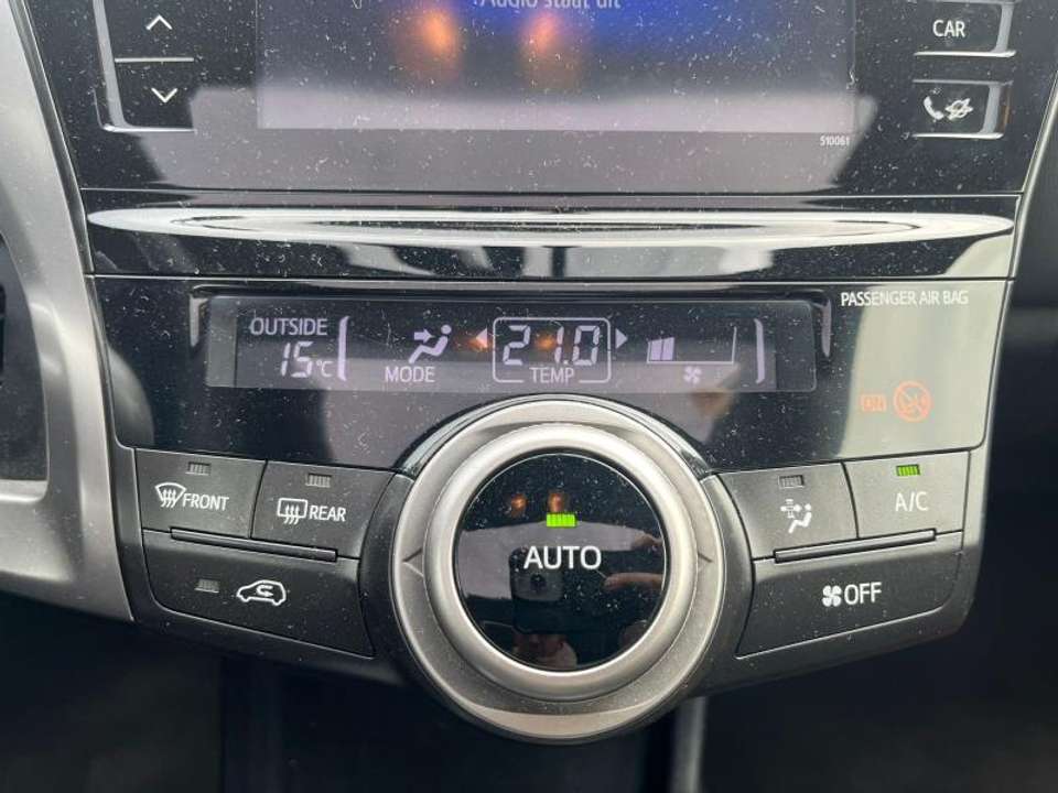 Toyota Prius+ - Imagem 14