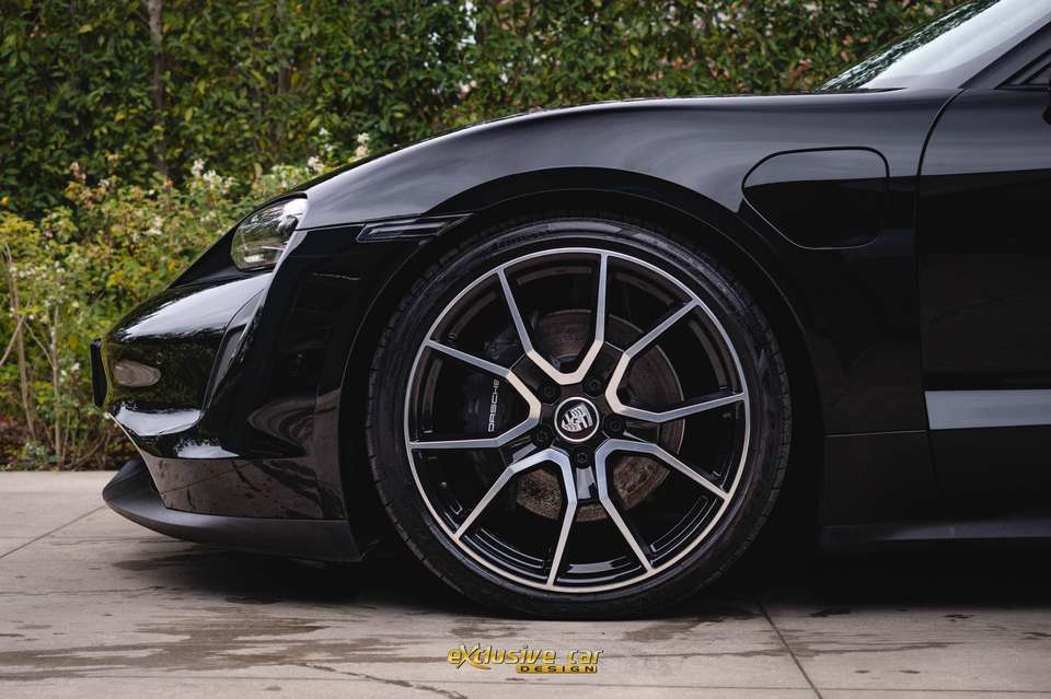 Porsche Taycan - Imagem 10