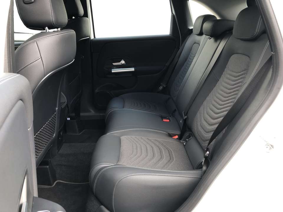 Mercedes-Benz B 200 - Imagem 8