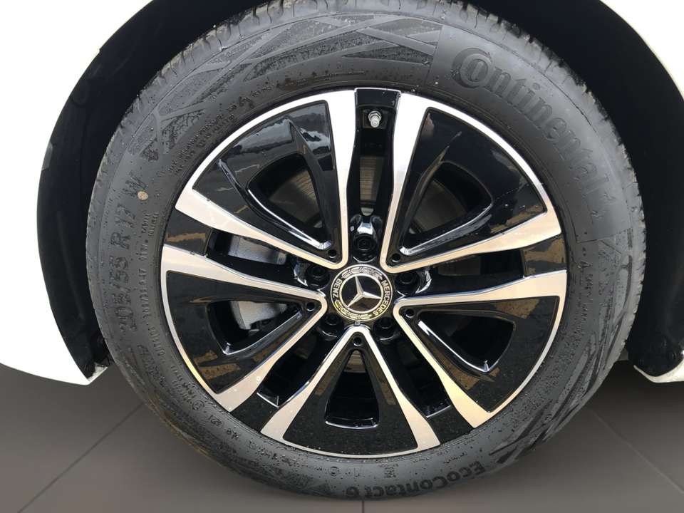 Mercedes-Benz B 200 - Imagem 9