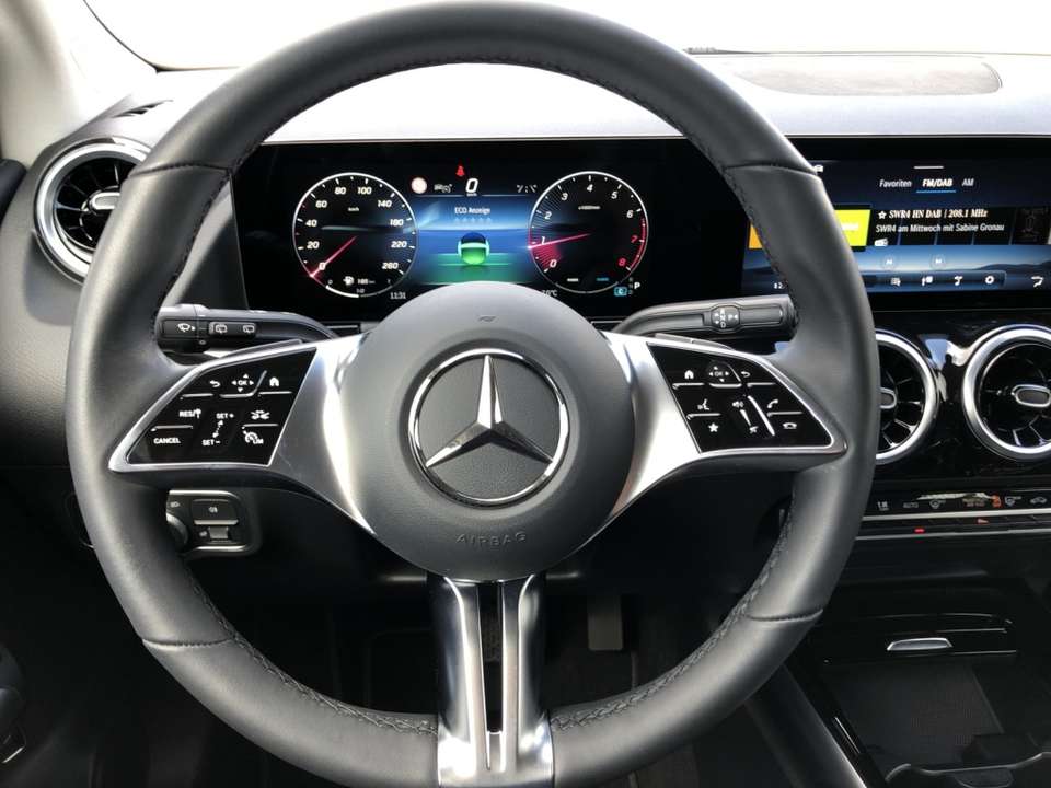 Mercedes-Benz B 200 - Imagem 11