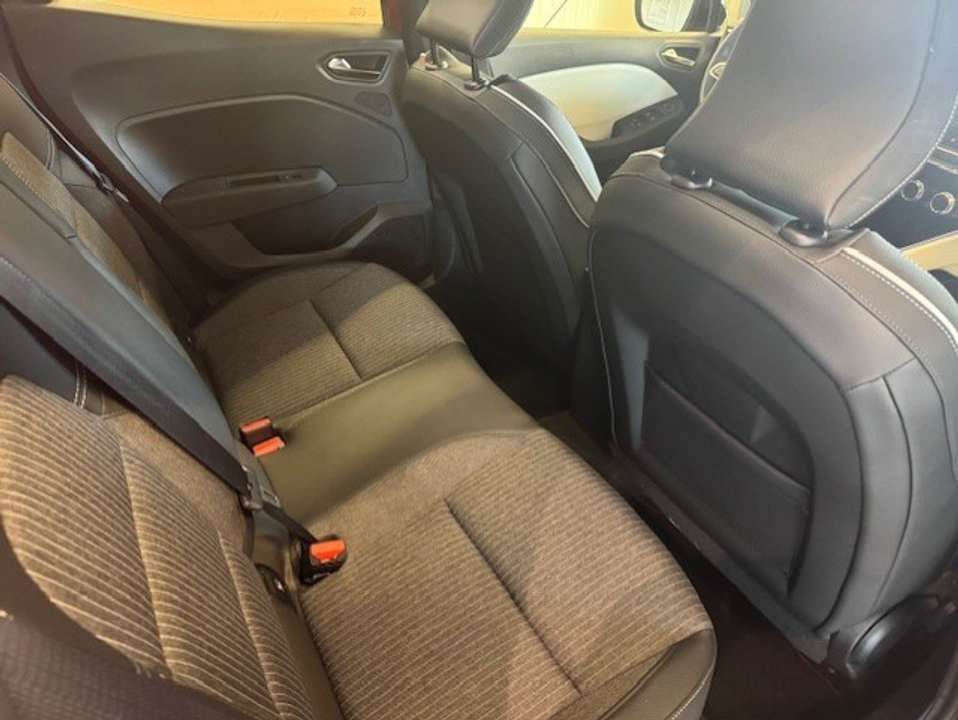 Renault Clio - Imagem 10