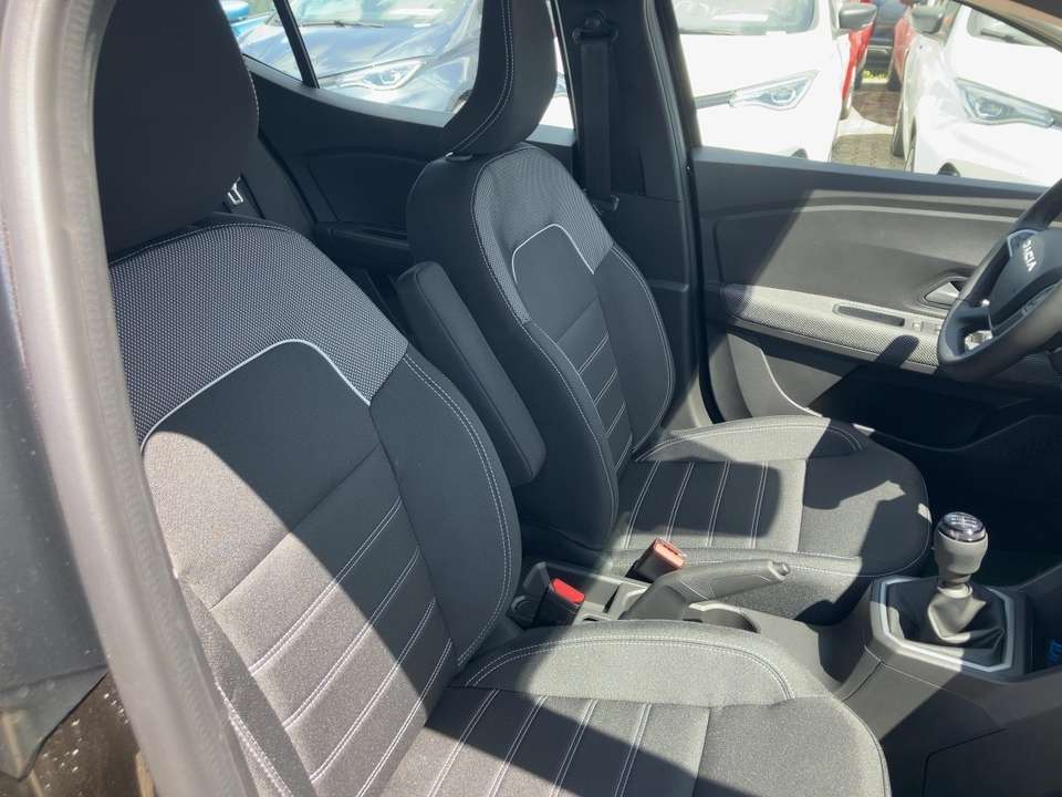 Dacia Sandero - Imagem 7