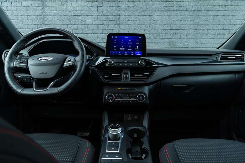 Ford Kuga - Imagem 18