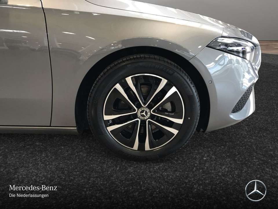 Mercedes-Benz A 180 - Imagem 6