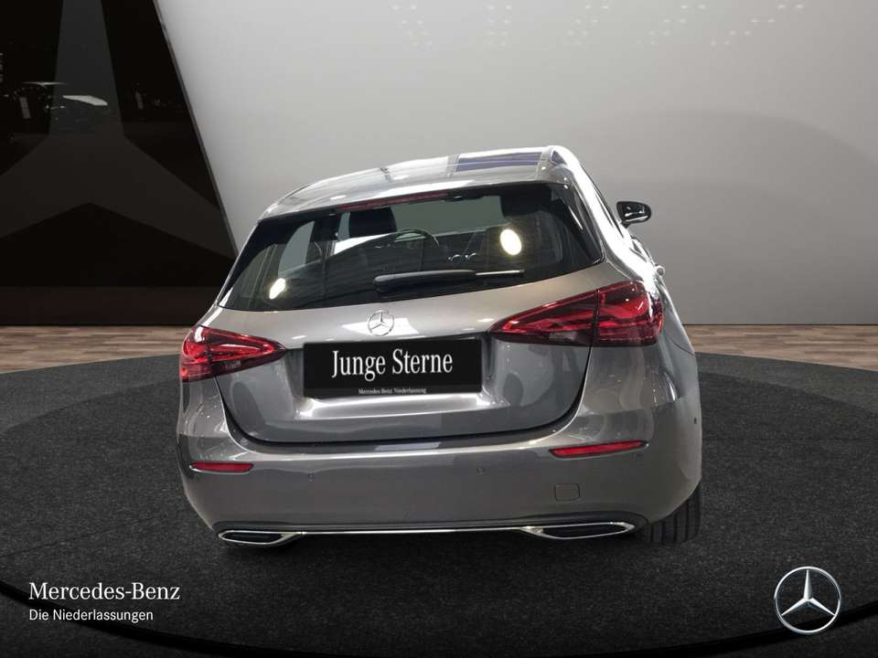 Mercedes-Benz A 180 - Imagem 9