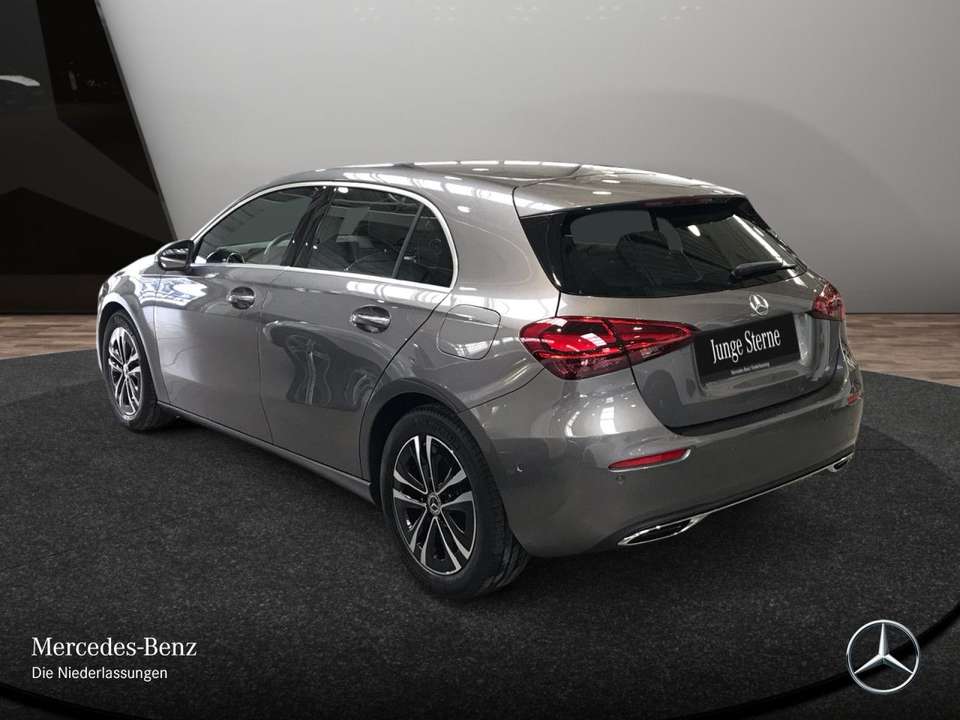 Mercedes-Benz A 180 - Imagem 10