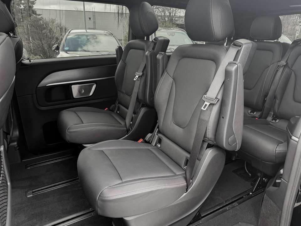 Mercedes-Benz V 300 - Imagem 8