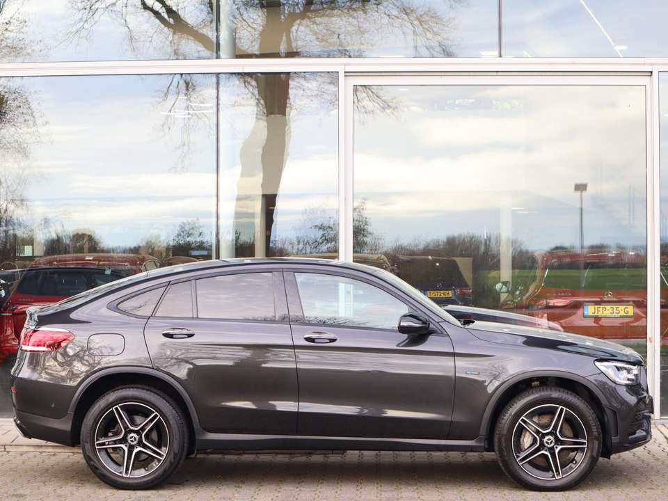 Mercedes-Benz GLC 300 - Imagem 5