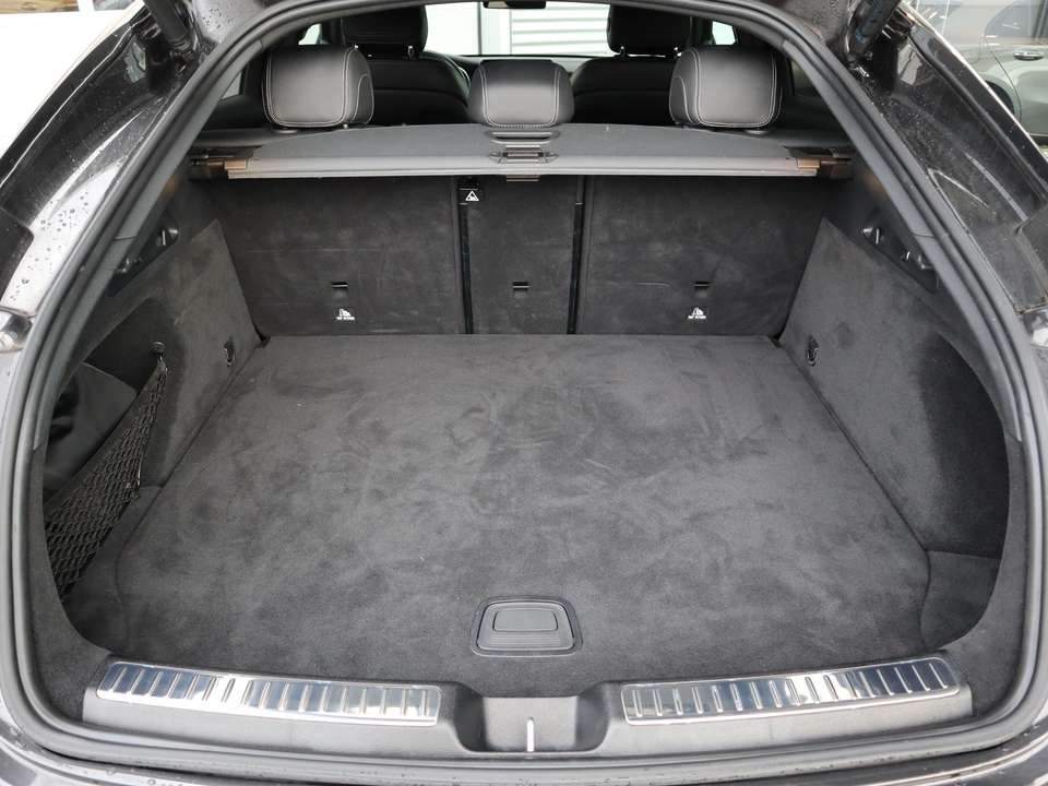 Mercedes-Benz GLC 300 - Imagem 7