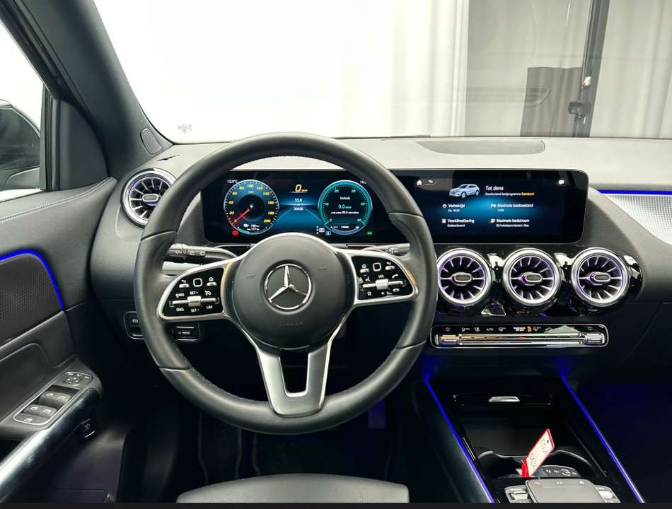 Mercedes-Benz EQA 250 - Imagem 5